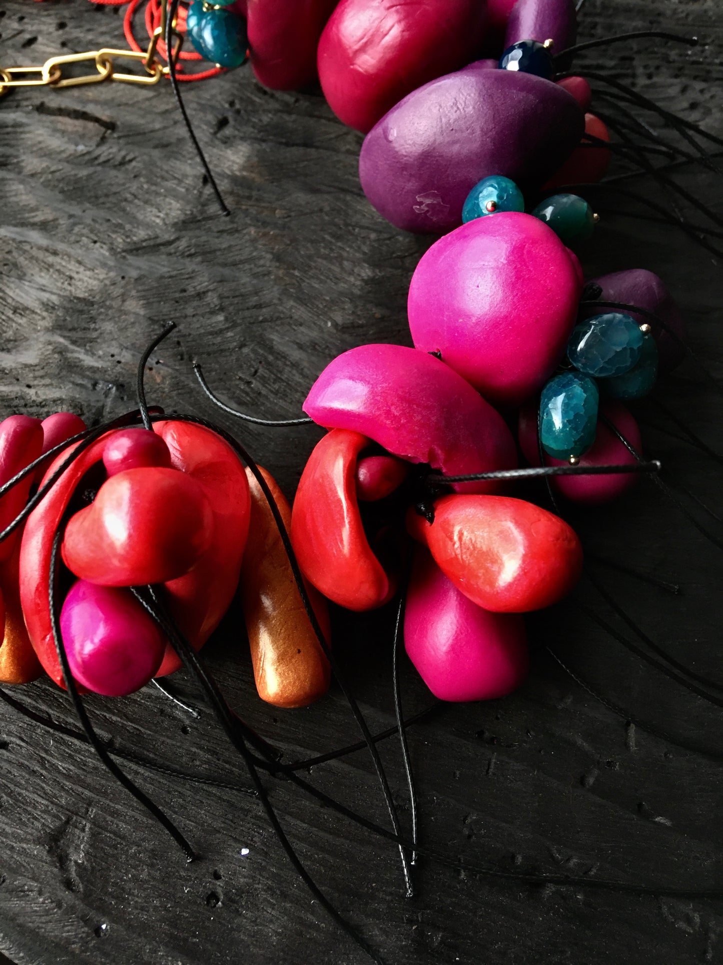 COLOURFUL POLYMER CLAY NECKLACE