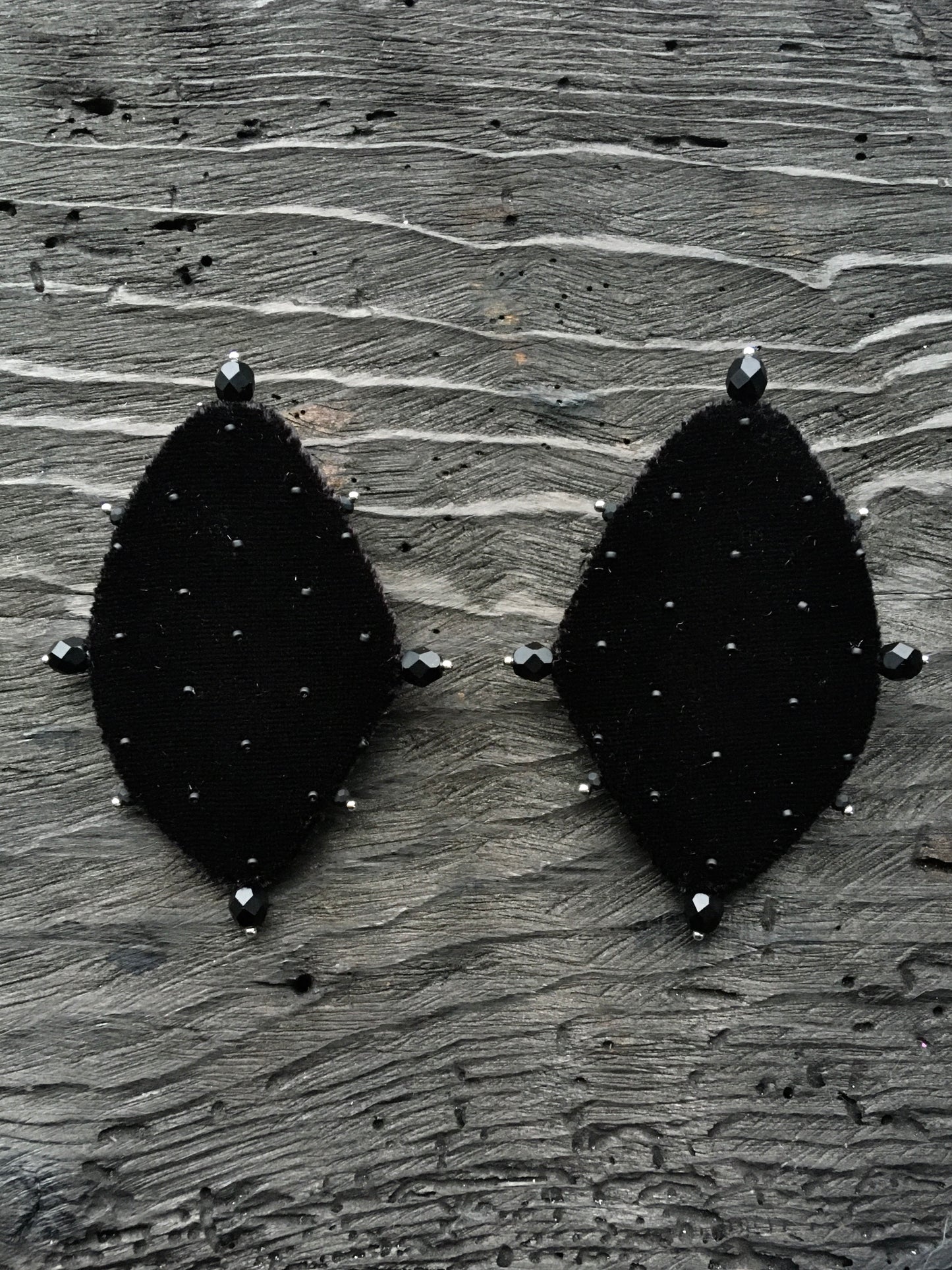BLACK VELVET EARRINGS
