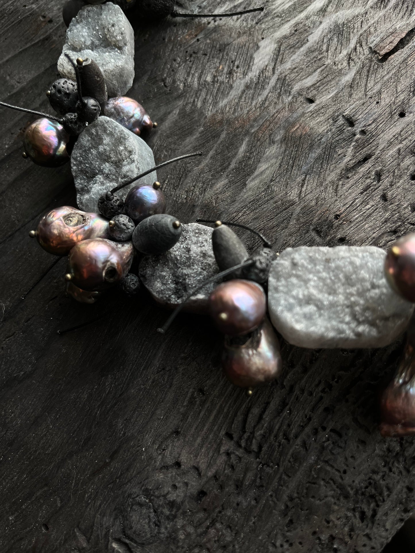 GEMSTONE AND LEATHER NECKLACE
