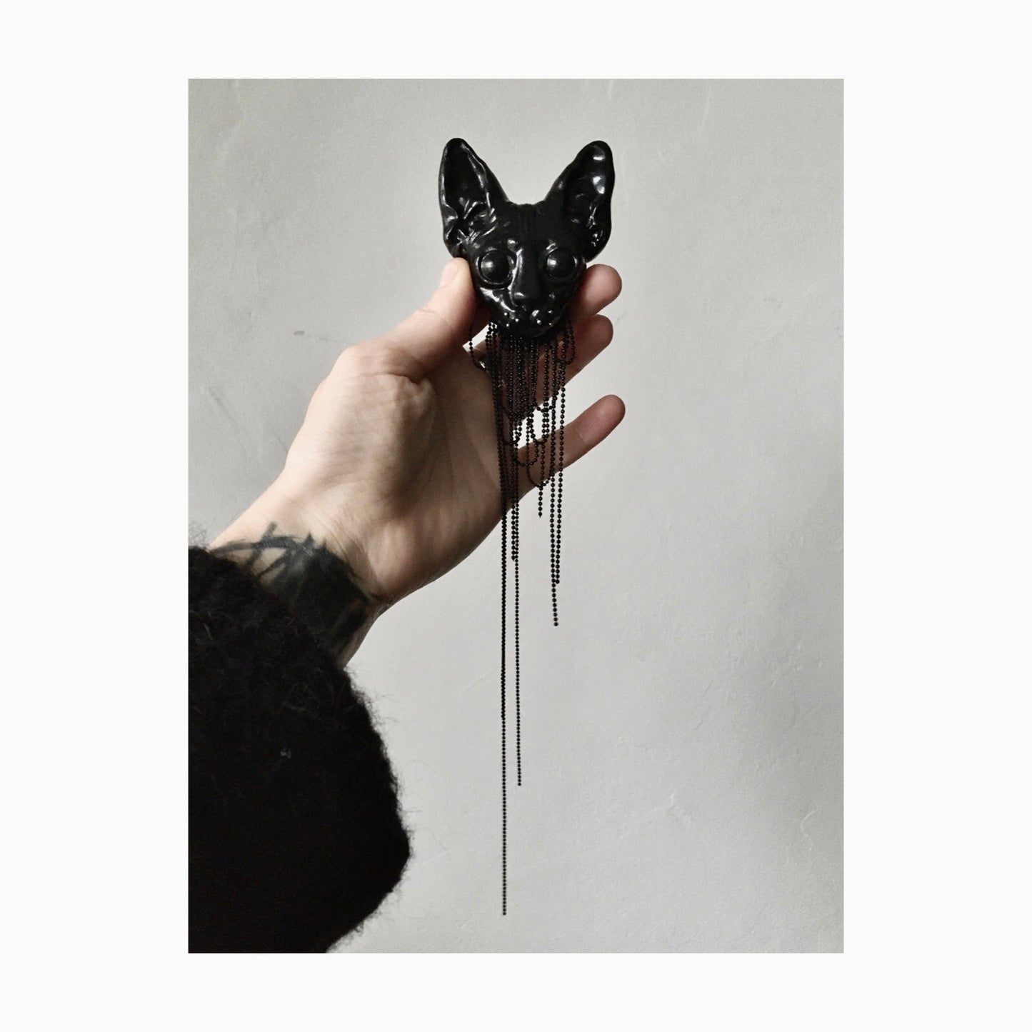 SPHYNX CAT BROOCH