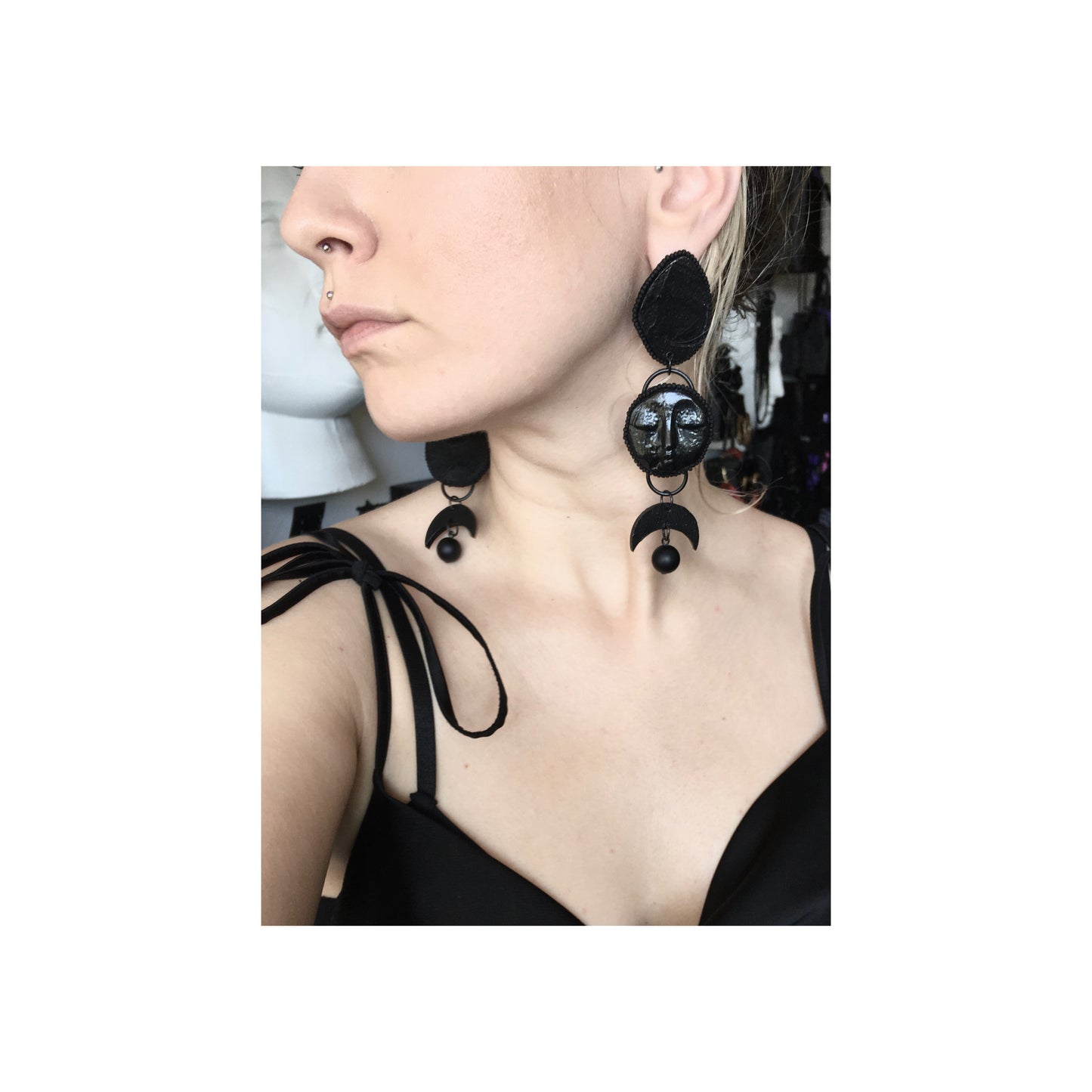 MOON EARRINGS