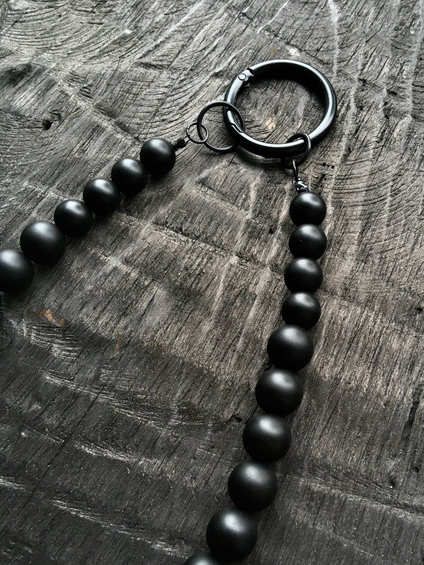 ONYX NECKLACE WITH FRAME PENDANT