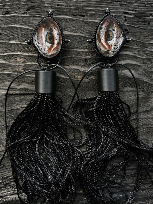 EYE EARRINGS WITH TASSEL