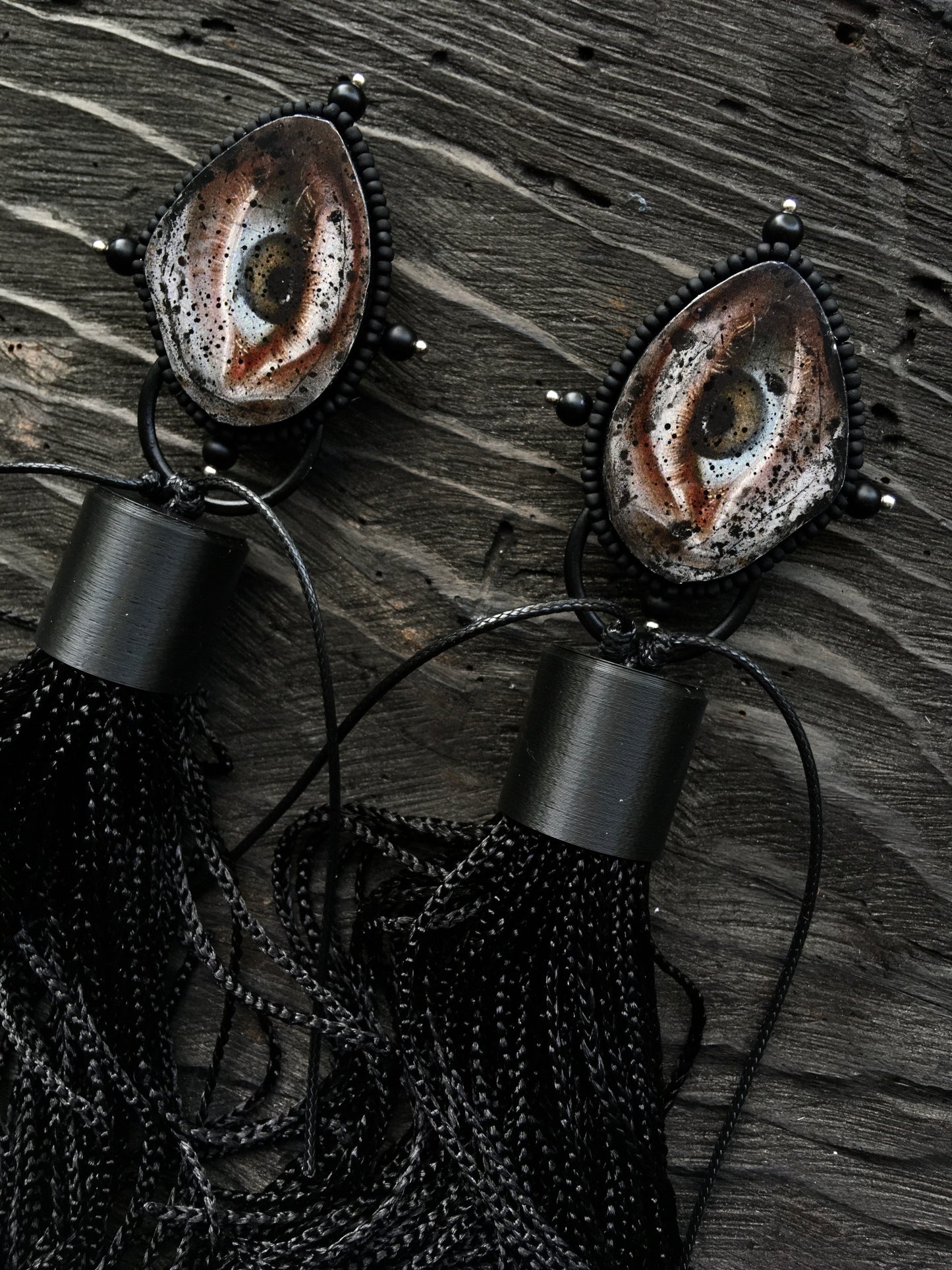 EYE EARRINGS WITH TASSEL