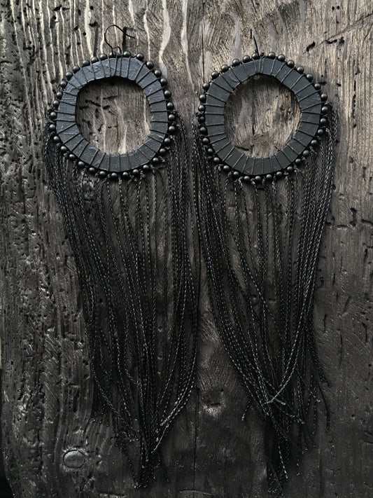 FRINGE x ONYX EARRINGS