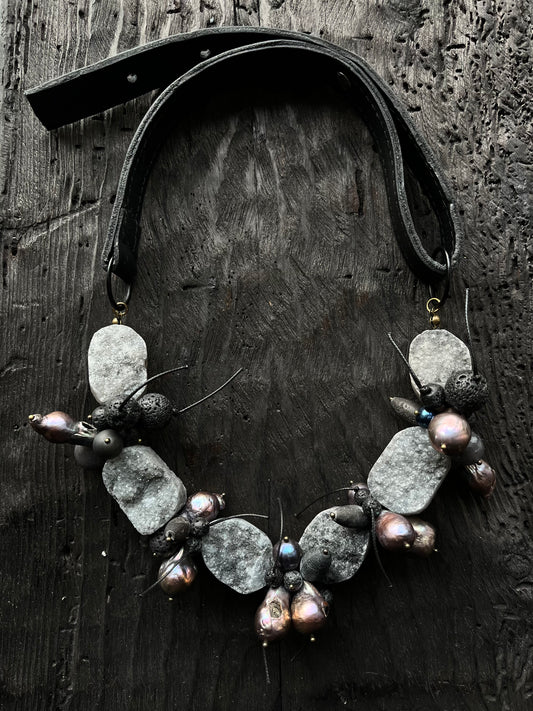 GEMSTONE AND LEATHER NECKLACE
