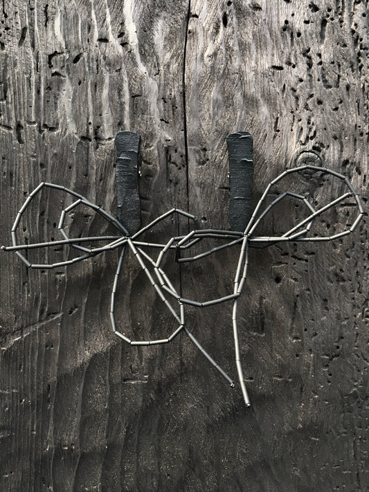 ASYMMETRICAL BOW EARRINGS