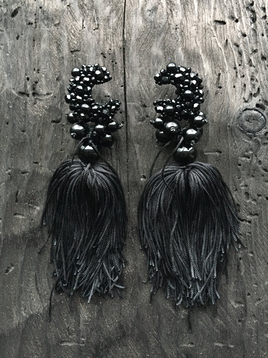 SMALL MOON EARRINGS